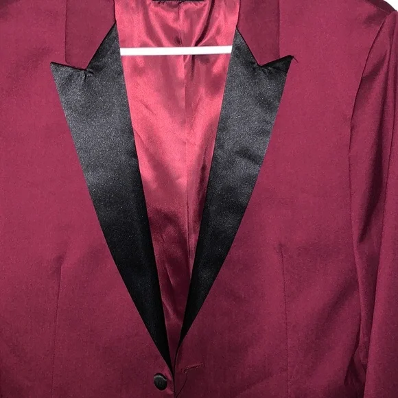 ASOS tuxedo blazer with black knot buttons and details - Picture 3 of 8